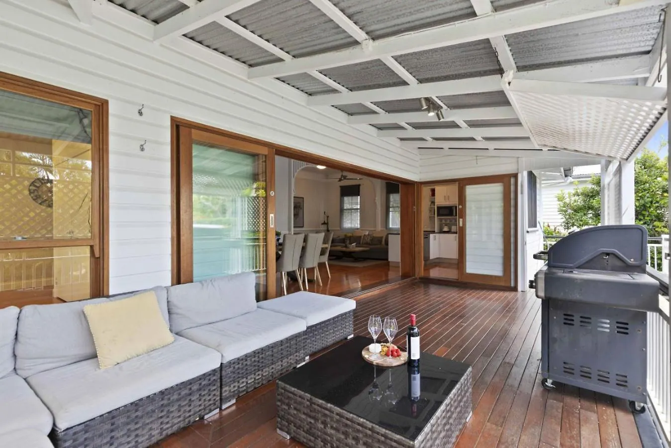 Family Friendly, Pool, 9Km To City By Custom Bnb Hosting Brisbane Australie